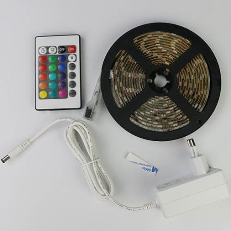 RGB Led szalag csomag, 3 méter IP65 vízálló RGB Led szalag, 60 Ledes, 24 gombos infrás vezérlő, 2A tápegység. Life Light Led.